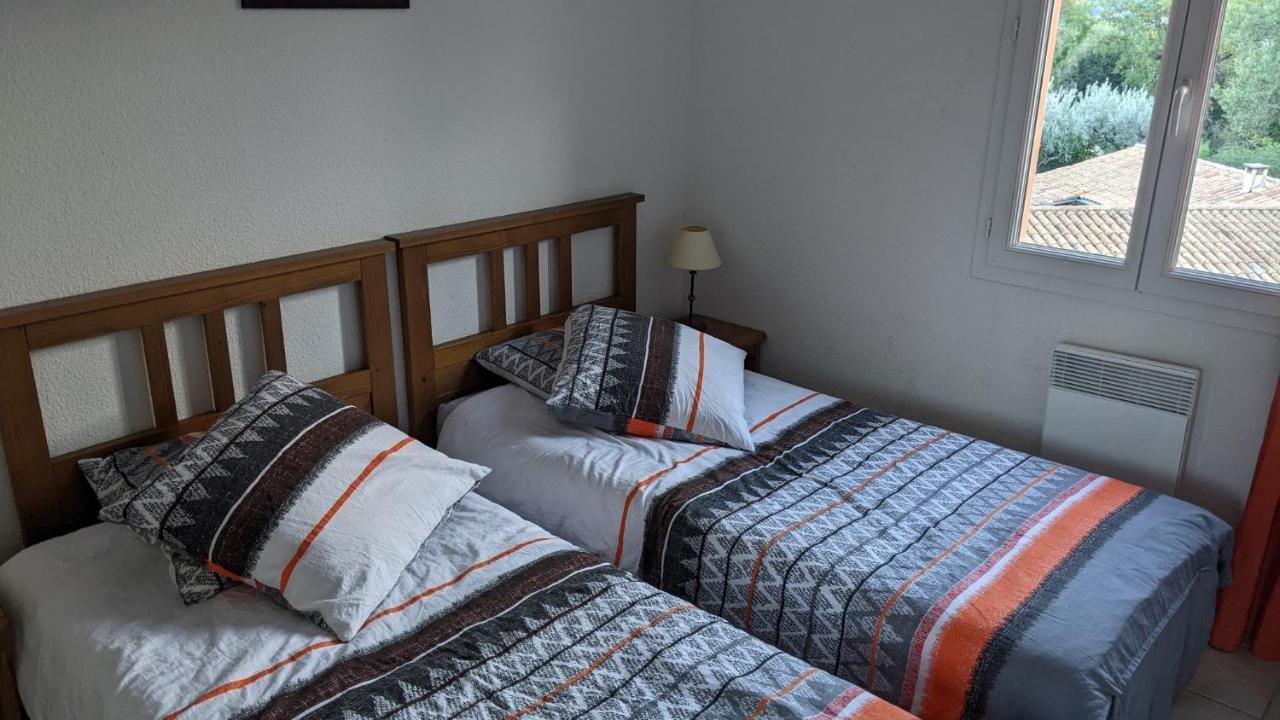 Maisonnette Dans Domaine Avec Piscine A Nyons, Pays Des Olives Εξωτερικό φωτογραφία
